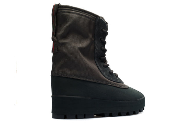 yeezy 950 Pirate black